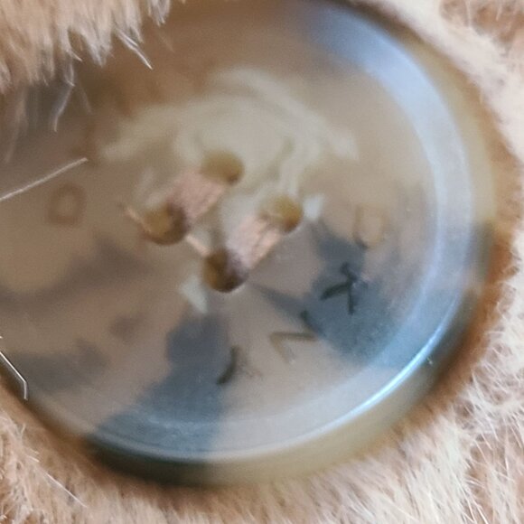 DKNY Women's Faux Fur Coat Camel Size XXL Beige Long Sleeve Button Up - Picture 6 of 16